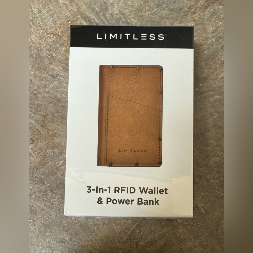 NIB Limitless Light Brown Leather Wallet / Portable Charger + RFID Block Charger